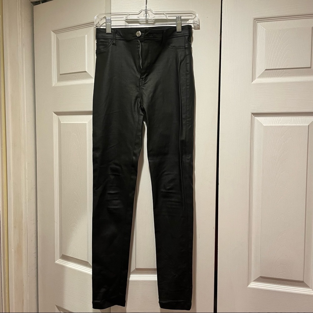 Love Tree Denim Skinny Black Pants